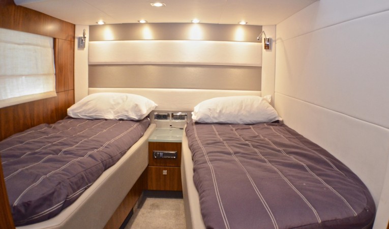 74 Sunseeker Starboard Cabin