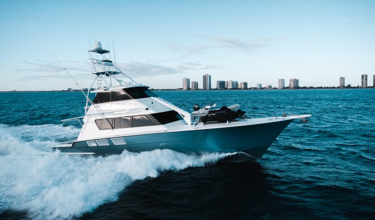 65 Hatteras 