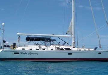 70' Hylas 2006