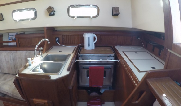 32 Island Packet Full u-shaped galley