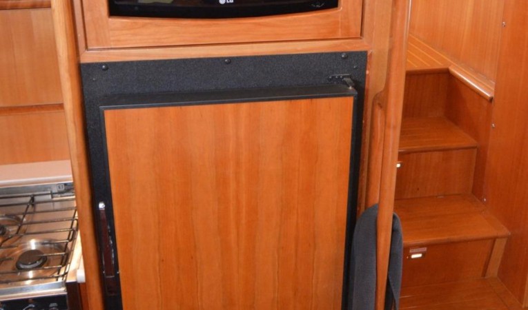 43 Selene Galley- New Seafreeze refriferator