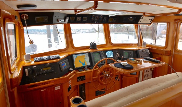 43 Selene Pilothouse