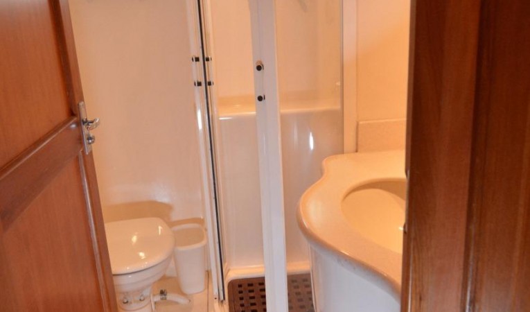 43 Selene Day/Guest Head