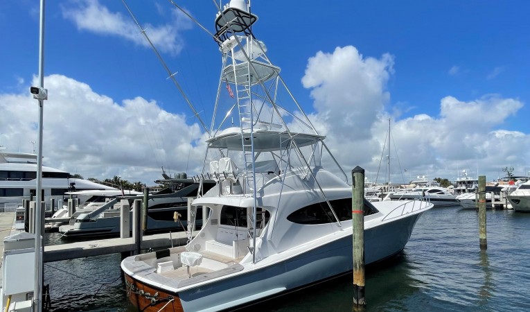 59 Hatteras 