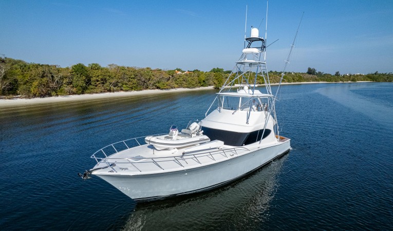 59 Hatteras 