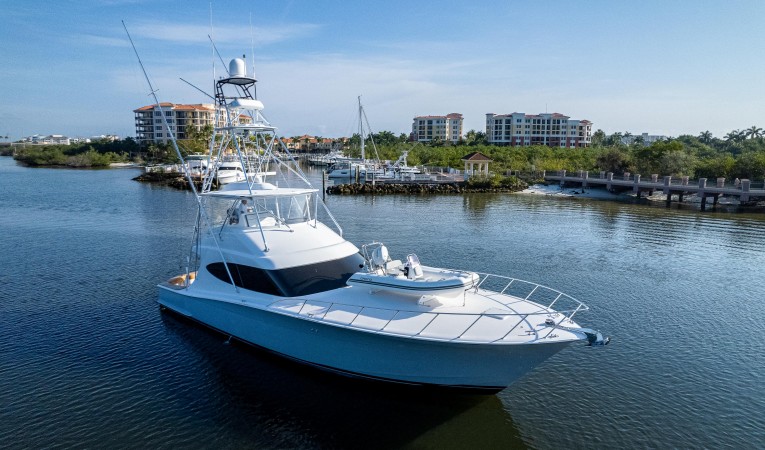 59 Hatteras 