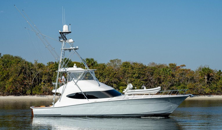 59 Hatteras 