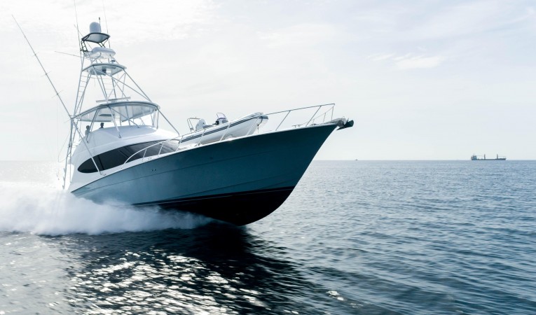 59 Hatteras 