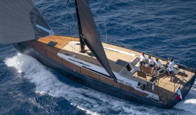 53 Beneteau 