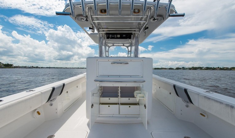 35 Bluewater 