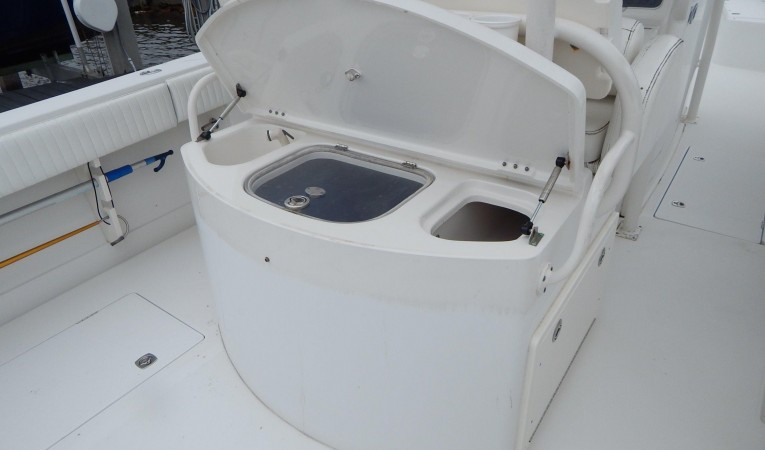 38 Jupiter Leaning Post