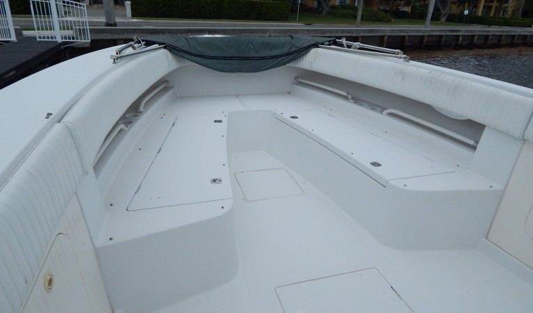 38 Jupiter Forward Seating