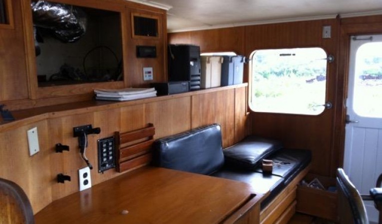 86 Feadship Current wheel house