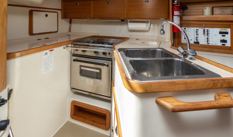 32 Catalina Galley