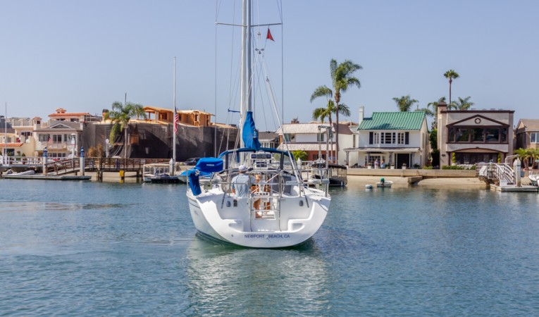 32 Catalina Open Transom