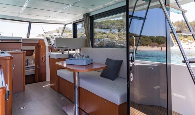 30 Beneteau 