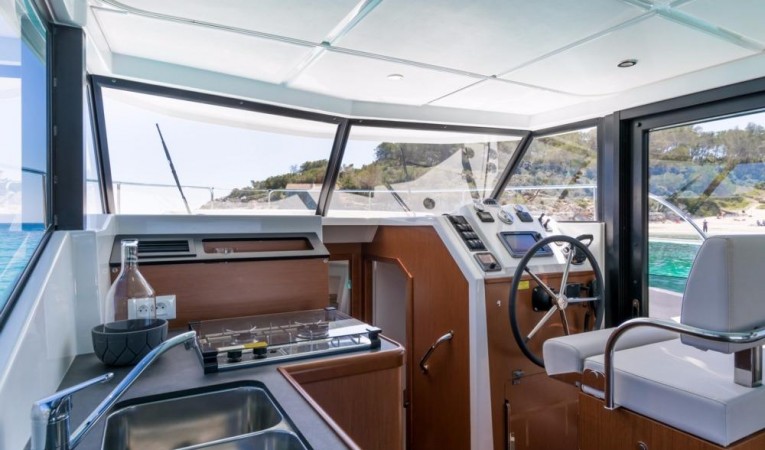 30 Beneteau 