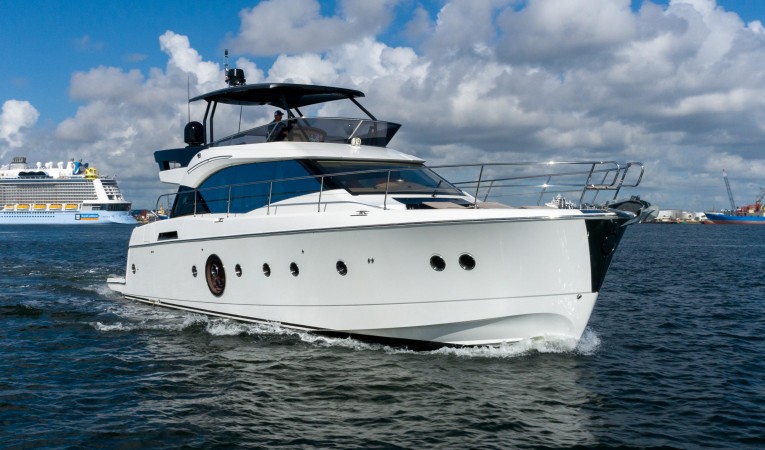 60 Beneteau 