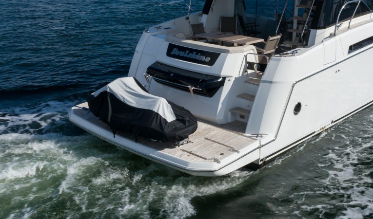 60 Beneteau 