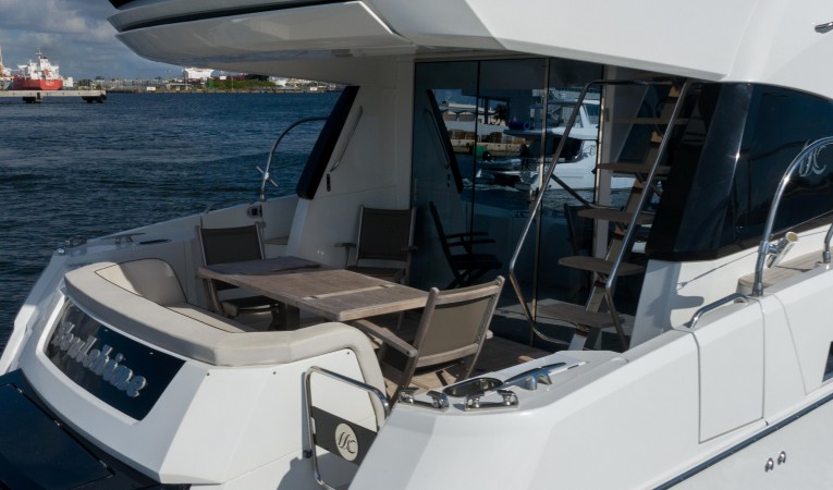 60 Beneteau 