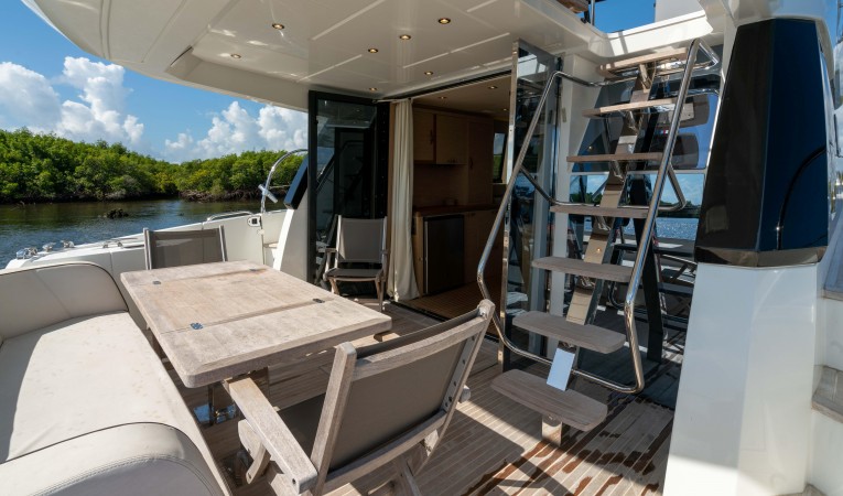 60 Beneteau 