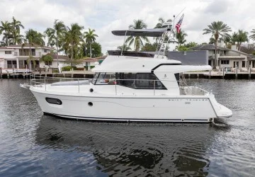 Unfiltered 35' Beneteau 2023