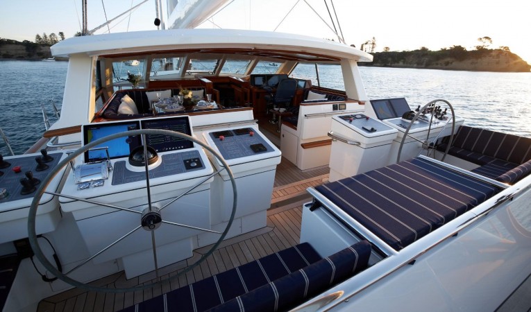 108 Alloy Yachts 