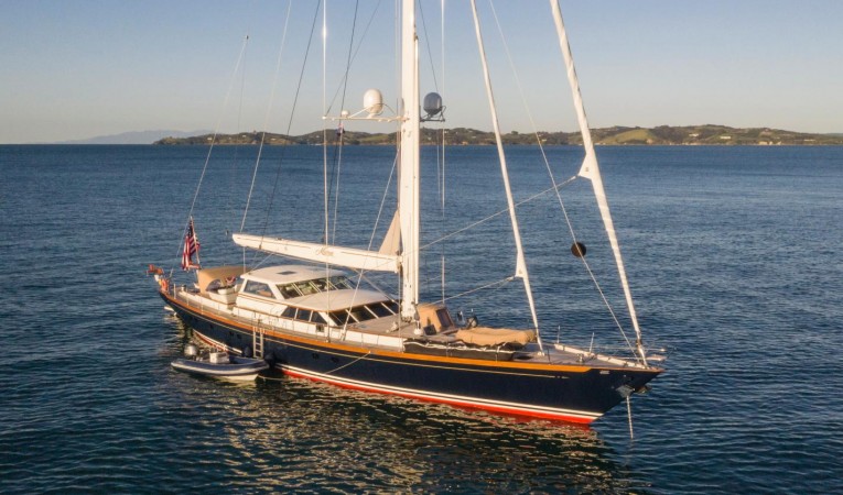 108 Alloy Yachts 