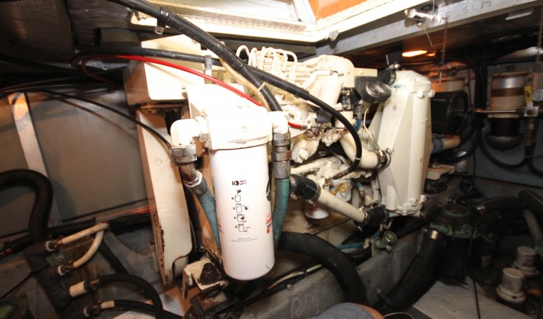 42 Sea Ray Starboard Engine