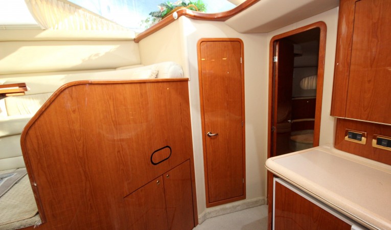 42 Sea Ray Galley 3