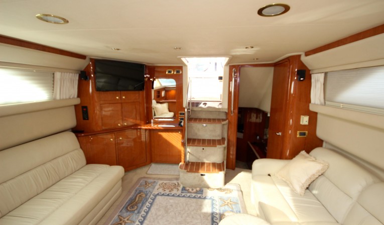 42 Sea Ray Salon 4