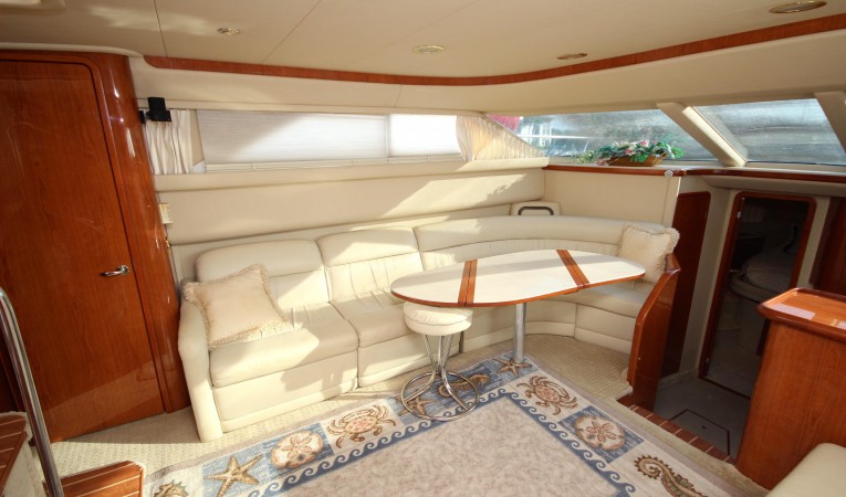 42 Sea Ray Salon 3