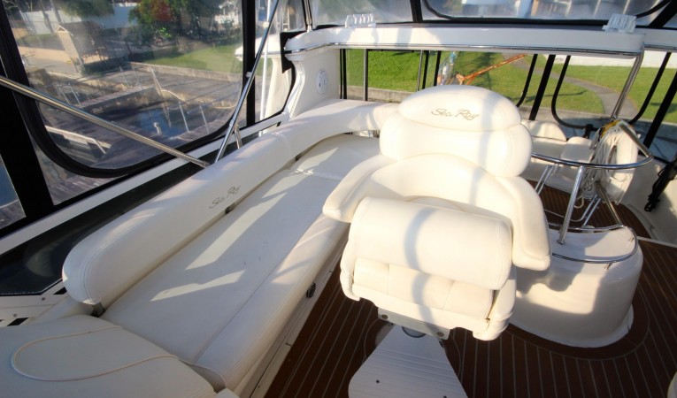 42 Sea Ray Flybridge 4