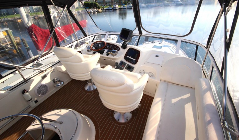 42 Sea Ray Flybridge 1
