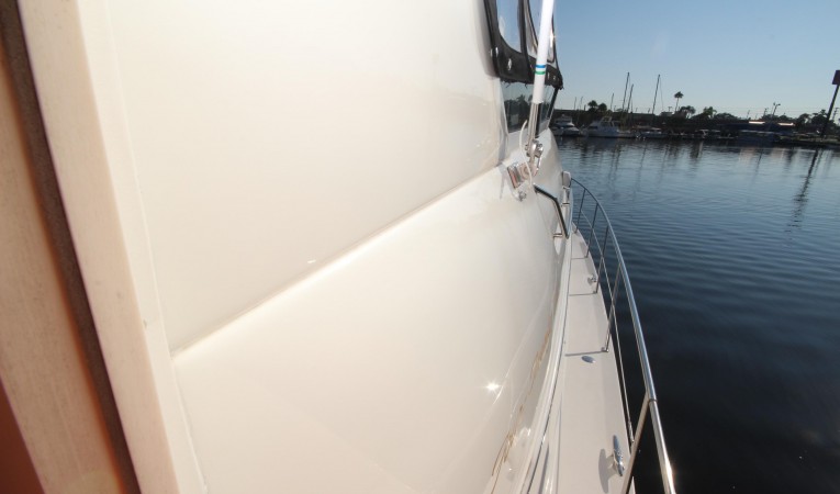 42 Sea Ray Starboard House Side