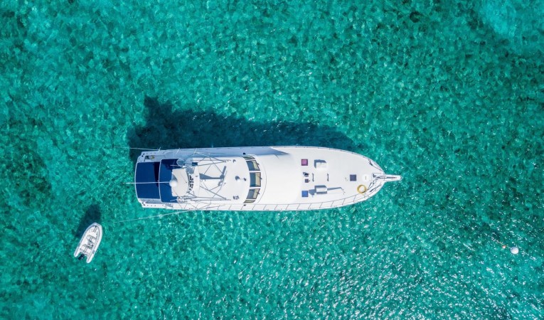 82 Hatteras 