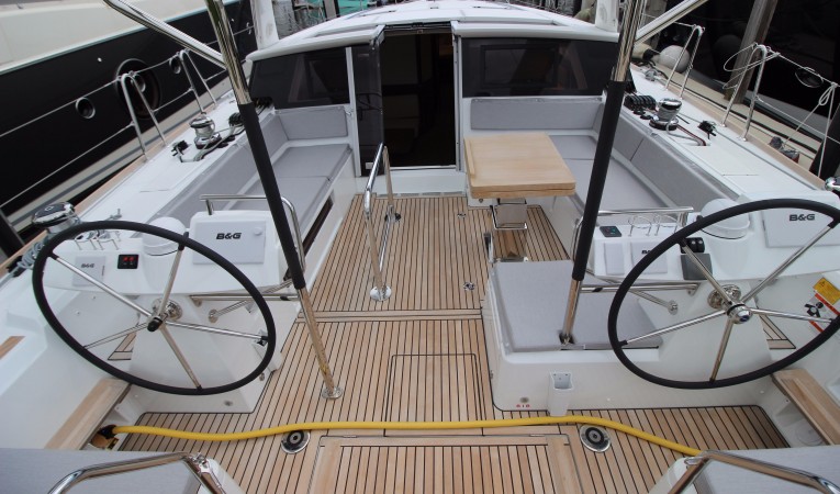 51 Beneteau 