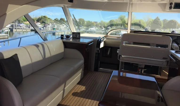 60 Sea Ray 