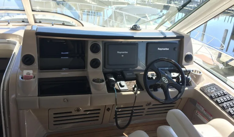 60 Sea Ray 