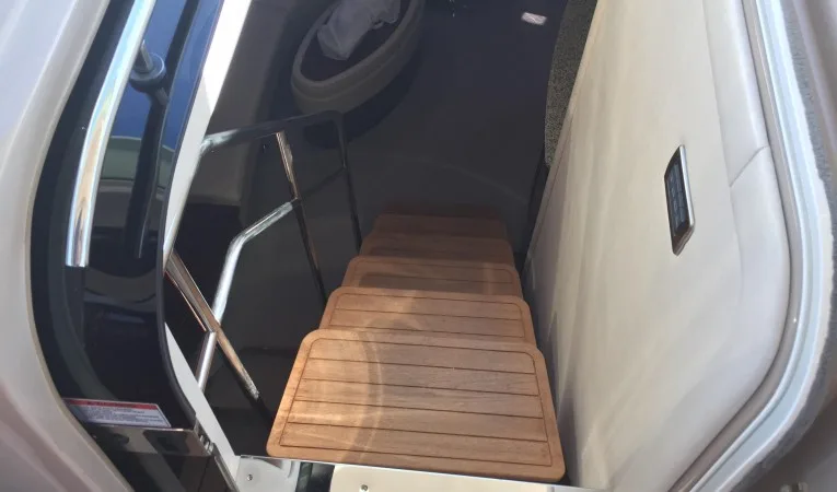 60 Sea Ray 
