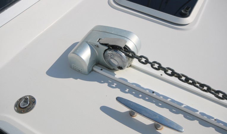 34 PDQ Quick windlass