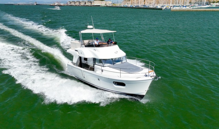 35 Beneteau 