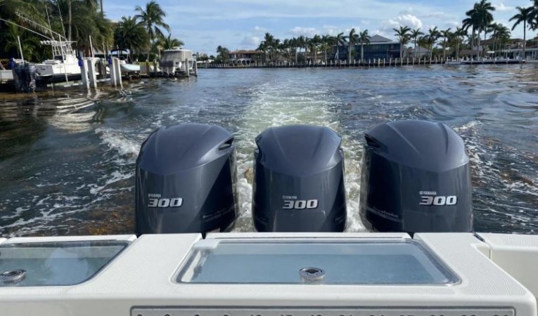 34 SeaVee 