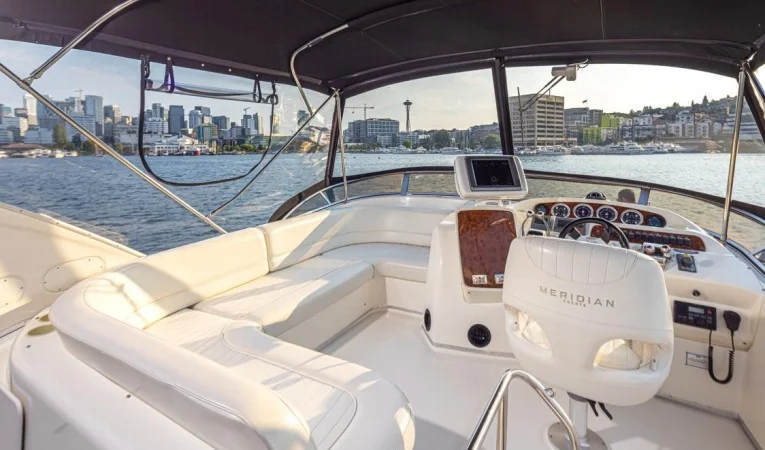 38 Meridian 