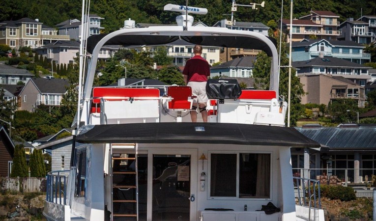 54 Ocean Alexander 