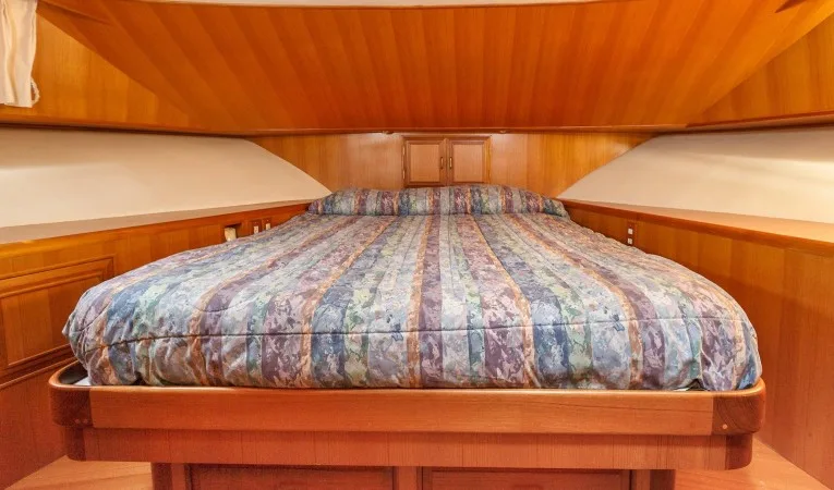 54 Ocean Alexander 