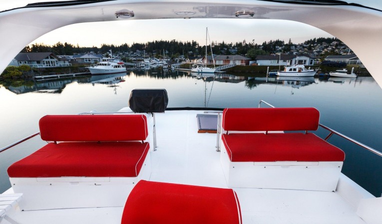 54 Ocean Alexander 