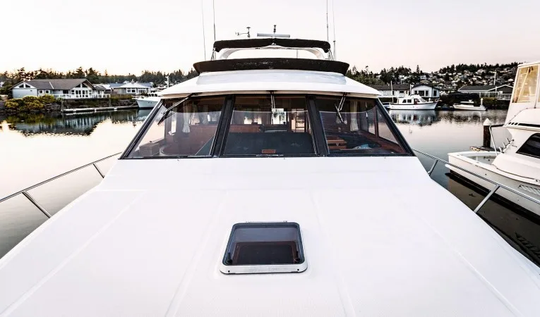 54 Ocean Alexander 
