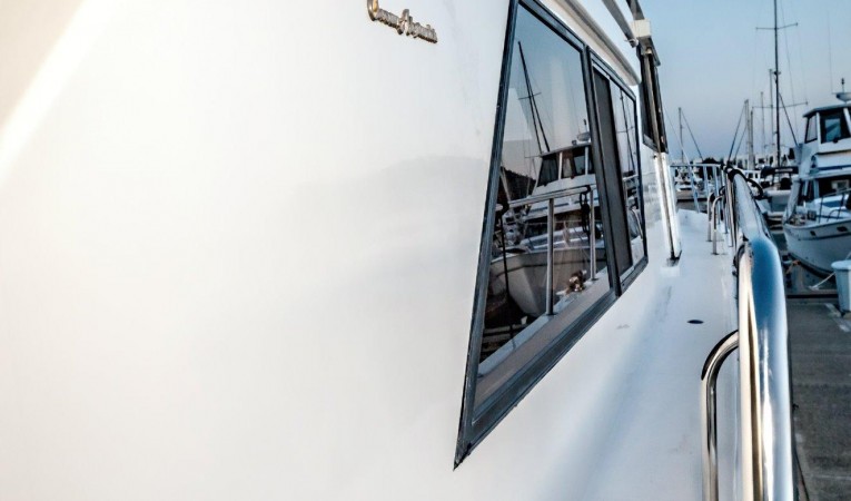 54 Ocean Alexander 