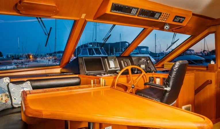 54 Ocean Alexander 